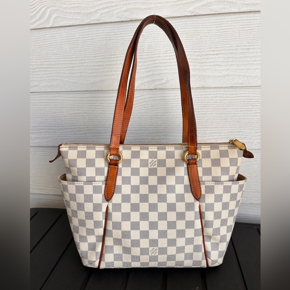 Louis Vuitton Damier Azur Totally PM - Picture 3 of 12